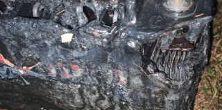 Мужчина поставил аккумулятор на зарядку и ушел заниматься делами. Аккумулятор загорелся – соседка вызвала МЧС