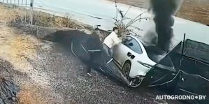 Не покупайте автомобили со скрытыми электронными ручками. В Китае их запретят. И вот почему