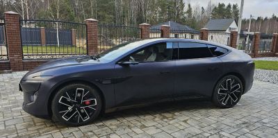 Купил Avatr у "серого" продавца и теперь не может обновить ПО. Вот что говорит дилер