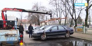 В Гродно избавляются от брошенного транспорта. Как это работает?