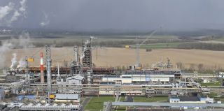 "В Путришках пахнет аммиаком". Узнали, в чем дело