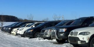 Собрали паспорта у льготников и оформили на них машины. Как все вернуть?