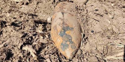 На поле под Гродно мужчина нашел авиабомбу. Он сделал все правильно – никто не пострадал. Находка потянула на 50 кг