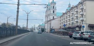 Улицу Стефана Батория в Гродно закрывают для движения транспорта. Сроки перенесли