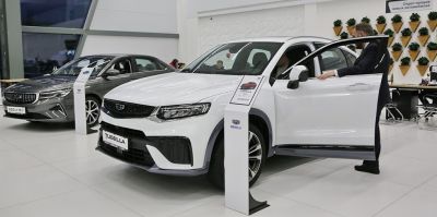 Продажи новых авто в Беларуси рухнули на 80%