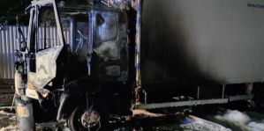 Парень из Гродно хотел угнать грузовик, но не так соединил провода. Грузовик сгорел, а гродненец через 4 дня снова накосячил