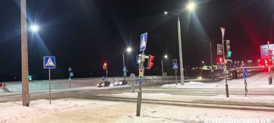 Превью фото к статье Гродно, Вишневец: светофор после ДТП развернут – пешеходы путаются. Предупреждение водителям...