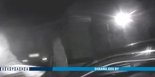 Ночью парень зашел во двор частного дома, завел авто и хотел уехать на нем. Но звук мотора услышали хозяева