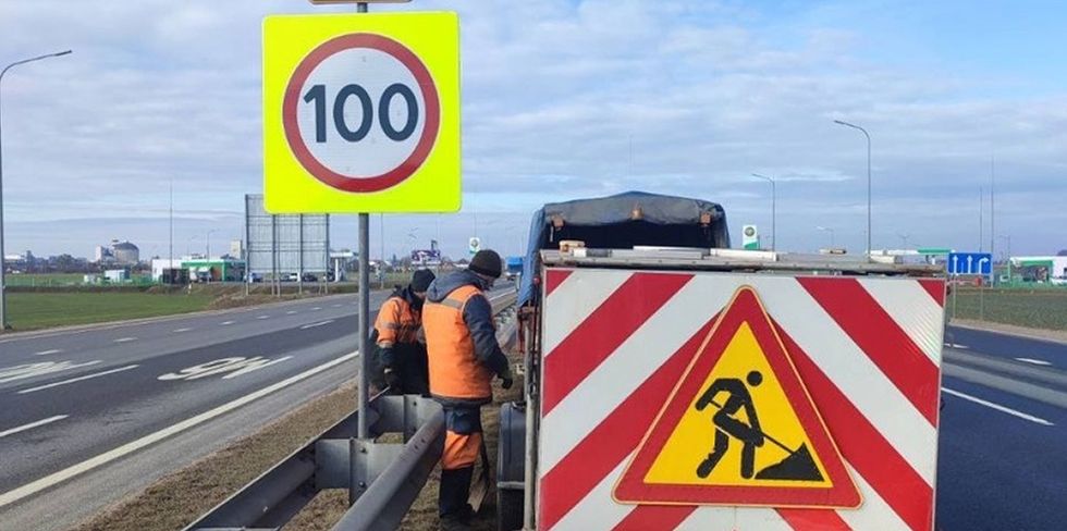 На М6 возвращают ограничение скорости в 100 км/ч. На двух участках