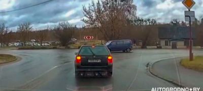 Превью фото к статье Как бьются автомобили на Кохановского-Терешковой. Посмотрите, чтобы не быть на их месте...