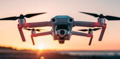 Сотрудники налоговой Беларуси учатся управлять дронами: "Чтобы проверять нелегальные СТО"