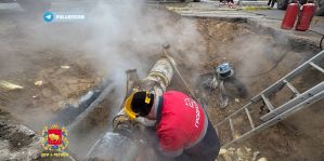 В Гродно восстанавливают поврежденный трубопровод. Без тепла остались 21 дом и детский сад