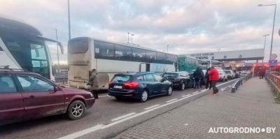 Белорус поехал в Польшу без страховки на авто: "Поляки всех разворачивают на мосту"