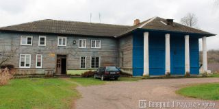 В Понемуни продают часть бывшего дворца последнего короля Речи Посполитой. За сколько?