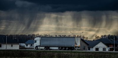 Литва будет пропускать белорусские машины, пока закрыта польская граница? Только на выезд