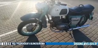 За рулем "ИЖа" оказался ученик 11 класса. Права у парня были, но почему транспорт оказался в РОВД?