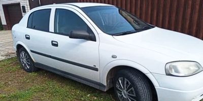 Под Слонимом задержали воришку, который дважды покусился на авто одного человека. История с элементом абсурда и наглости