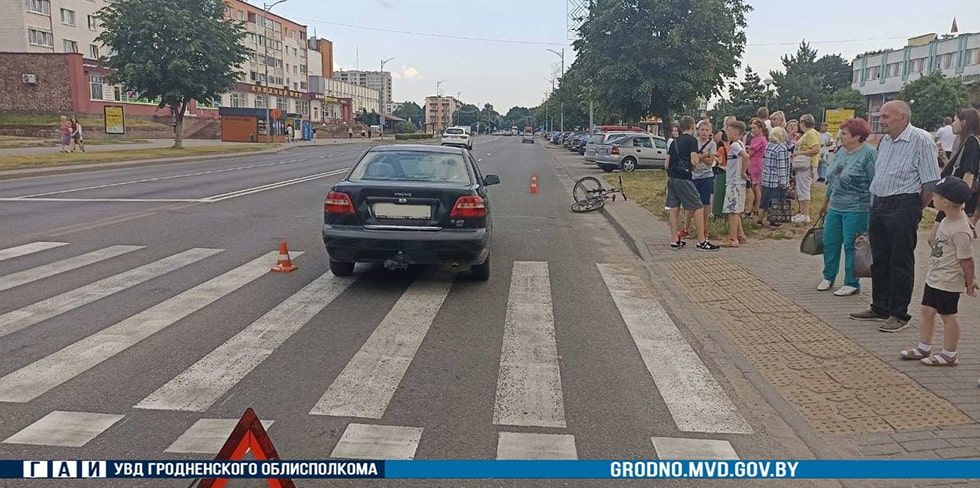 Две аварии в один день с участием велосипедисток в Лиде. ГАИ просит не забывать о собственной безопасности