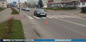 В Слониме пожилая женщина переходила дорогу и попала под авто. О чем ГАИ попросила пешеходов?