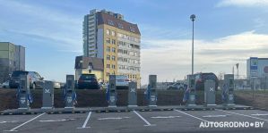 Электрокар или бензин: в МАРТ сравнили стоимость поездки на 100 км