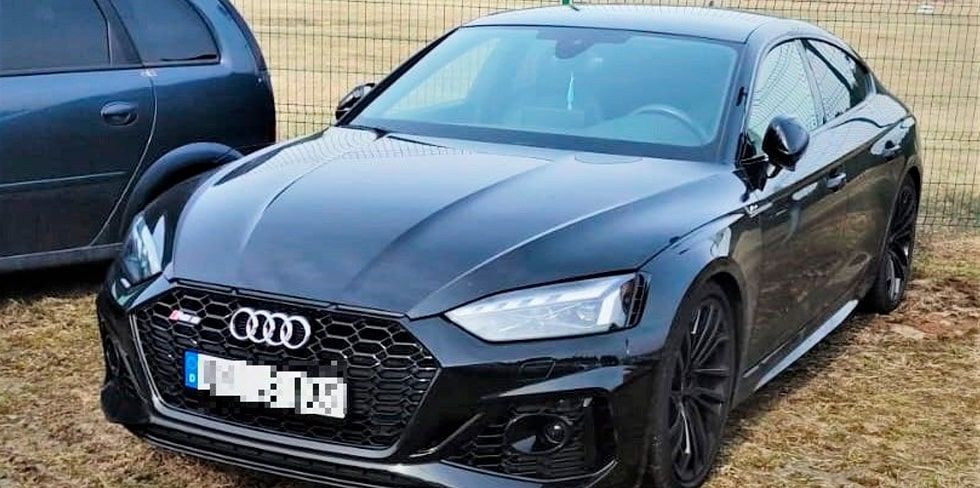 Роскошную AUDI RS5 угнали во Франции и везли в Гродно. На границе что-то пошло не так