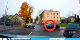 "Почему так ставите автомобиль, с нарушением?" Что ответили нарушители парковки сотрудникам ГАИ Гродно