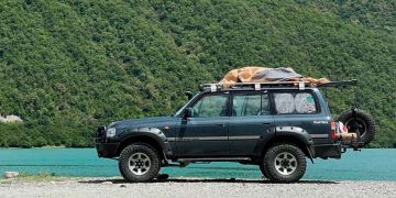 Превью фото к статье Купил Toyota Land Cruiser 80 и ни о чем не жалеет: парень из Слонима обрел свою мечту...