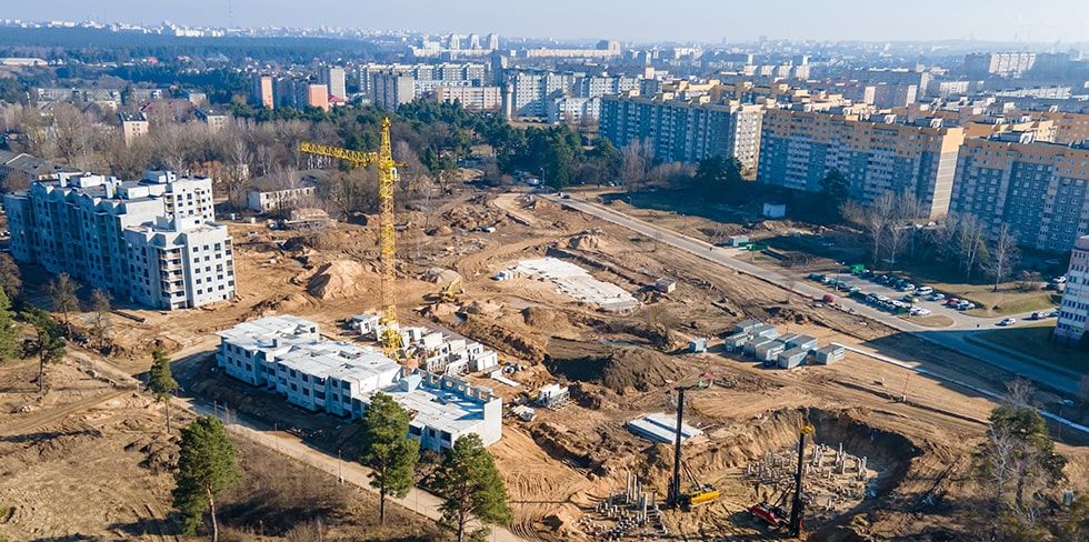 Посмотрите, как "растут" дома на месте бывшей воинской части на Фолюше в Гродно