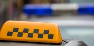 Таксист отказался везти минчанку и ее ребенка с аутизмом. Чем это закончилось?