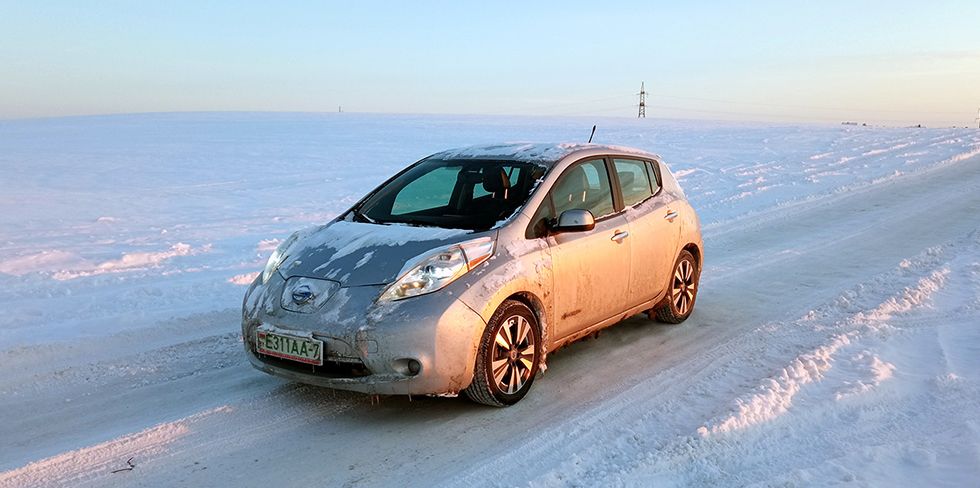 "Меня прозвали сектантом". Пересел с Toyota Auris на Nissan Leaf и подсчитывает выгоду