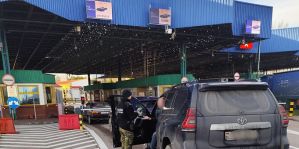 Польша подвела итоги месяца работы пунктов пропуска Кузница и Бобровники: 23 человека не впустили в страну