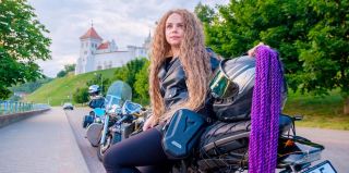 «Собирала на свадебное платье, а купила Иж „Юпитер“». Мотоледи из Гродно рассказала о своих байках и опыте владения ими