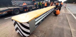 Браво! На трассе М6 у поворота на Бали установили энергопоглощающее ограждение