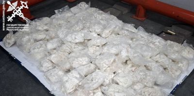 154 кг "дизайнерского"психотропа на $10 млн изъяли таможенники в "Брузгах". За рулем польского грузовика находился белорус
