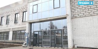 Огромный фудкорт появится у магазина "Фиалка". Когда объект планируют сдать?