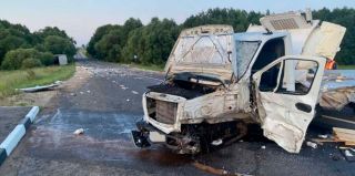 Смертельное ДТП под Гродно: лоб в лоб столкнулись два грузовика