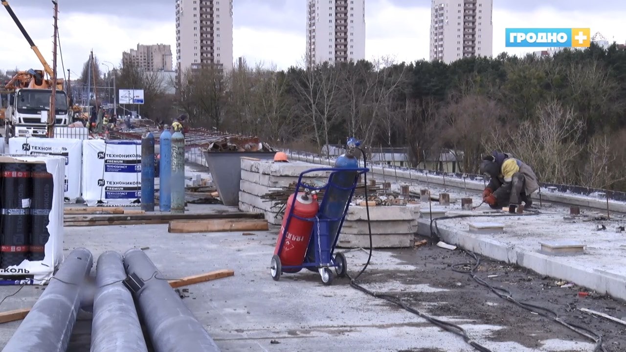 Строители рассказали про ключевые даты ремонта Нового моста в Гродно и что еще остается сделать